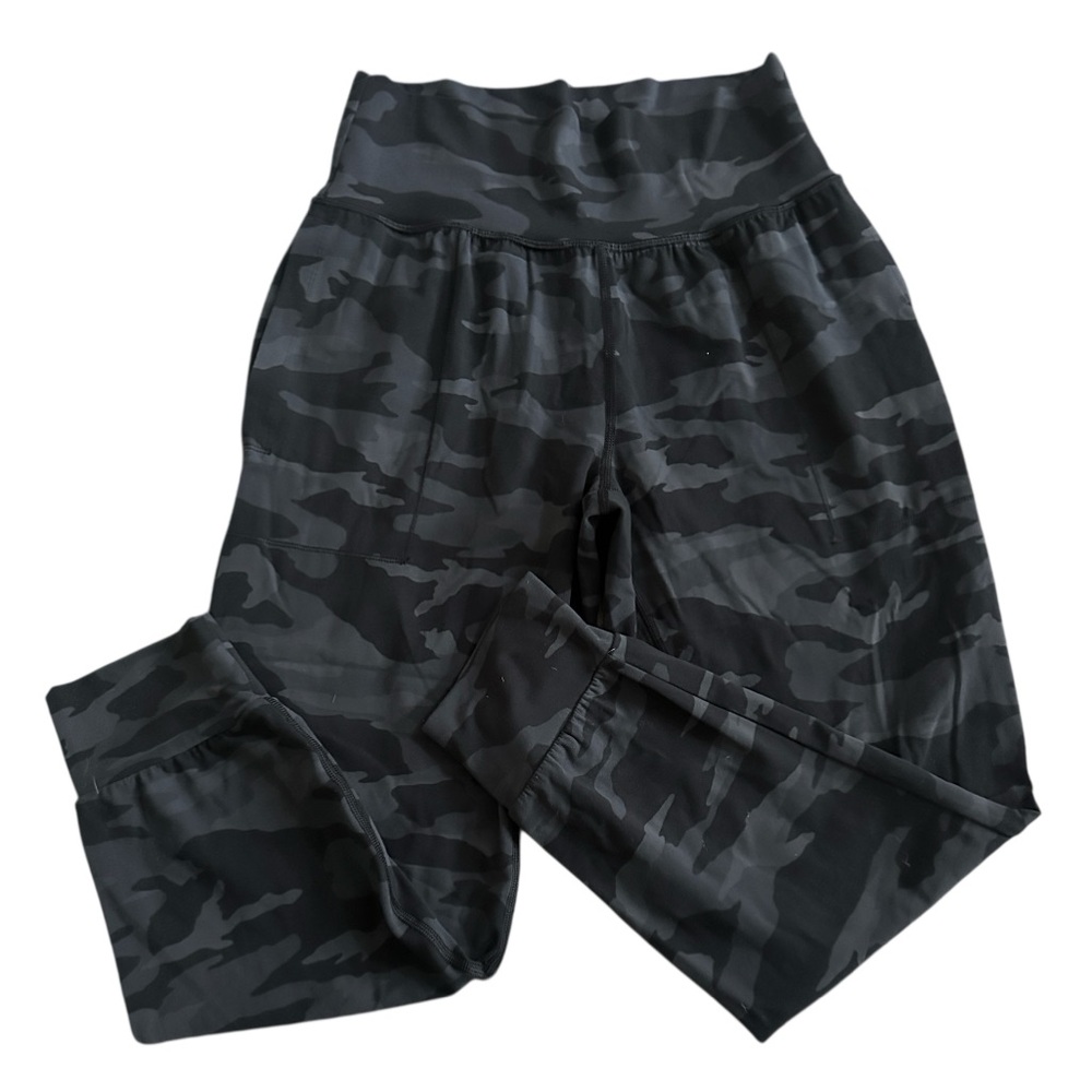 Athleta Salutation Camo Joggers Women’s SP Small Petite